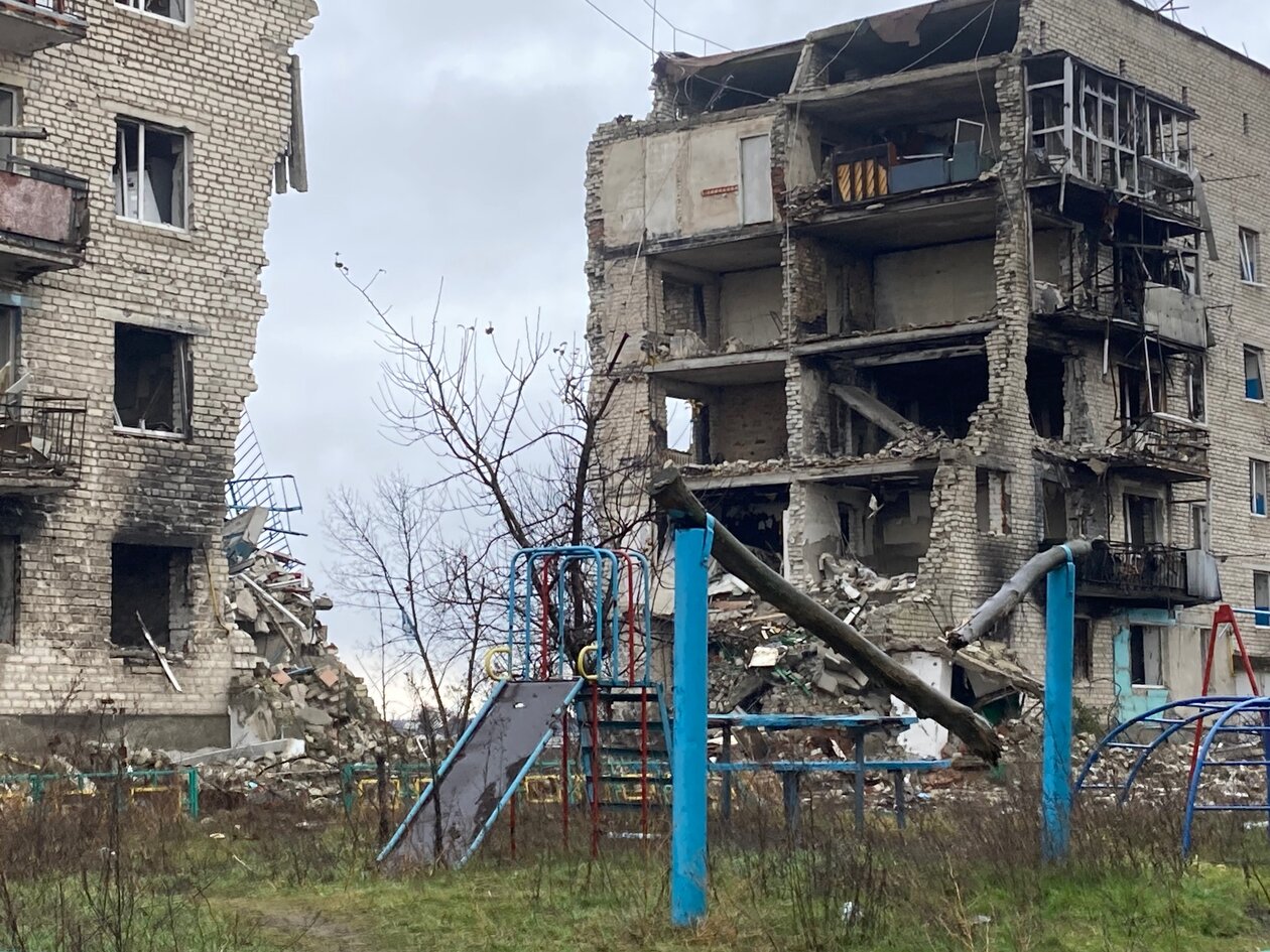 A multistory building in Izyum, destroyed by a Russian strike