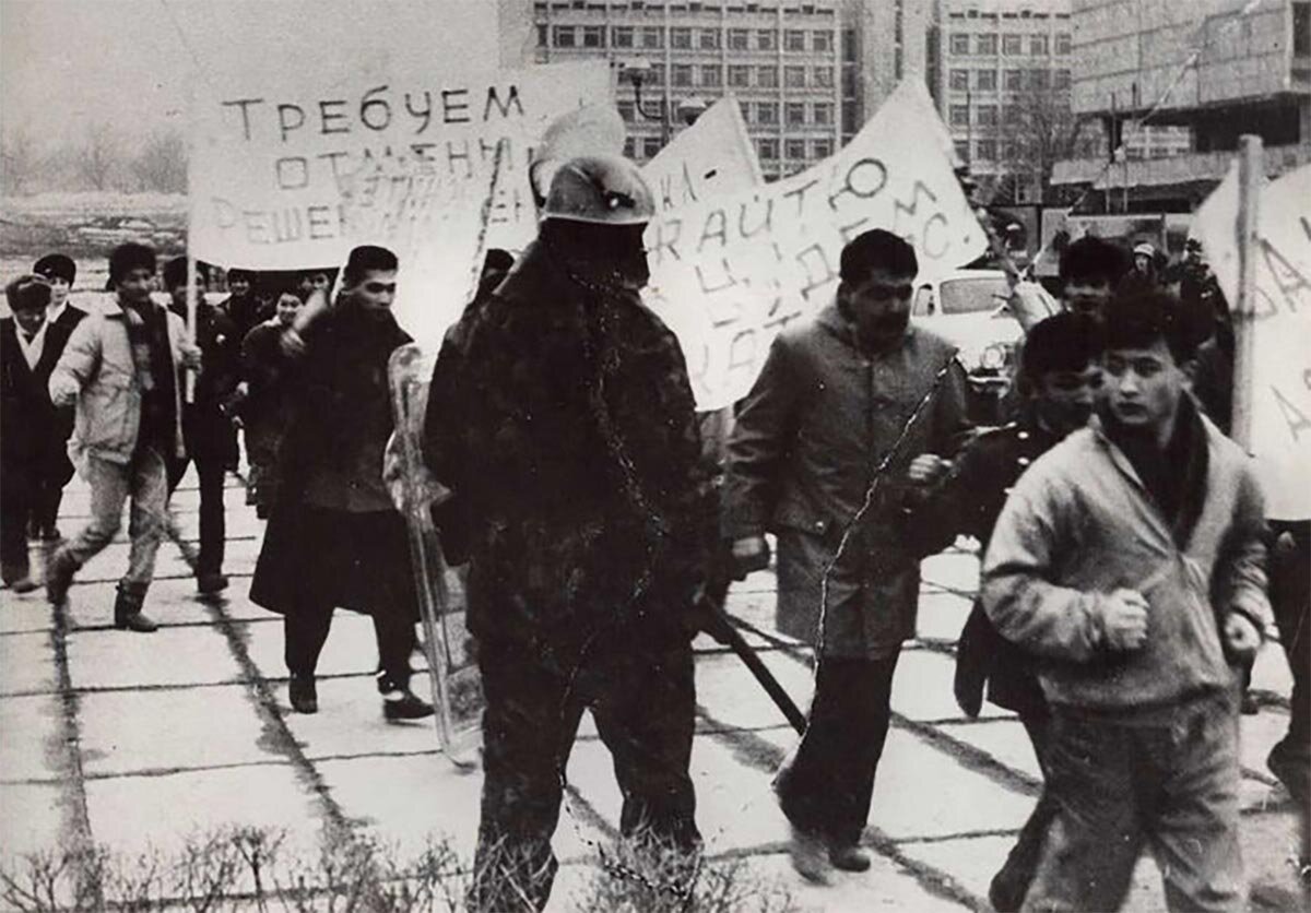 Protests in Alma-Ata, Kazakh Soviet Socialist Republic, in December 1986